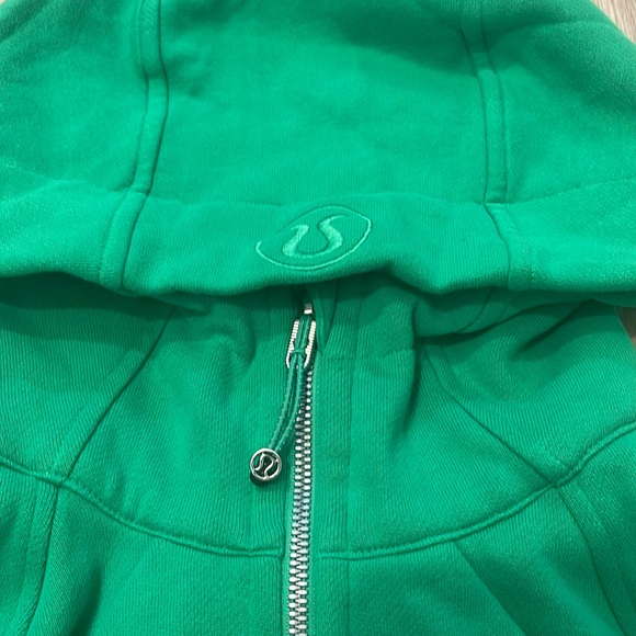 RARE Lululemon scuba full zip cropped hoodie RACEWAY GREEN Sz 2 - Picture 2 of 9